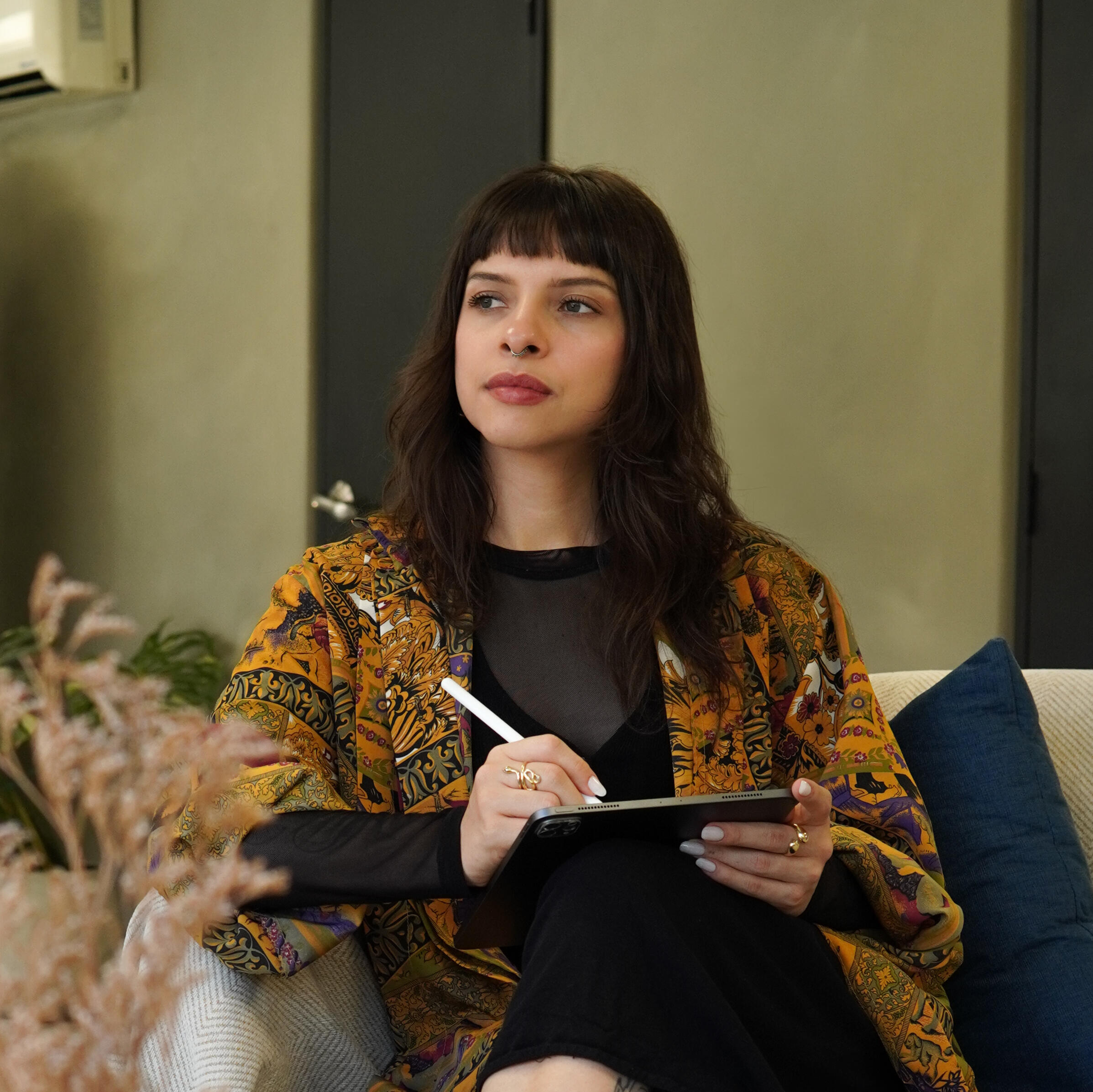 Its Real Geraldine Olivares